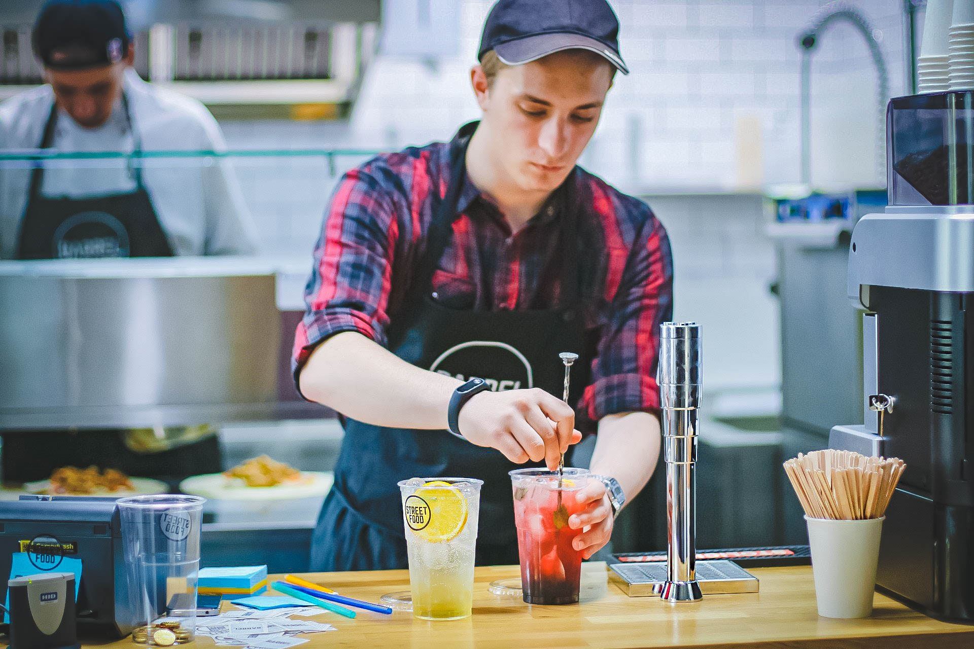 Man preparing food in a restaurant JPEG